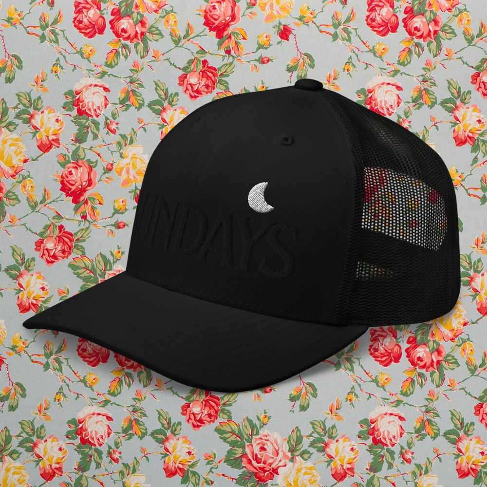 Sunday Essentials: Black on Black Unisex Snapback